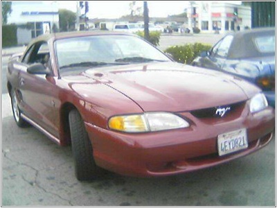 1998 Ford Mustang V6 Convertible w/secur