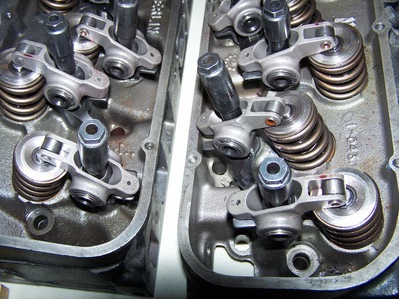 Pair Merlin cylinder heads for Chevy