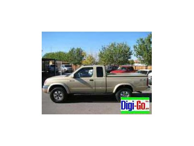 1999 Nissan Frontier SE