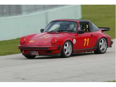 Porsche 911 race car 1988 PCA DE/F Class