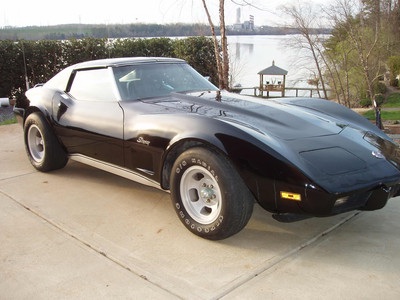 1976 corvette - 4 speed