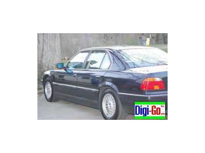 1999 BMW 740i
