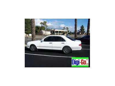 1996 Mercedes-Benz E320