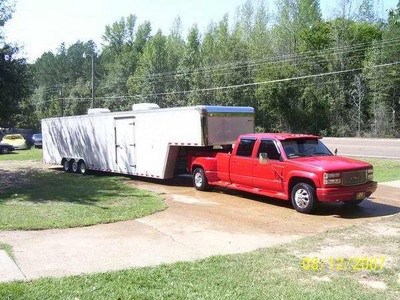1999 Chevy Dually and 2002 Pace Enclosed