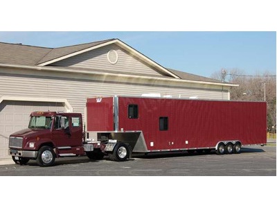 47" Enclosed Car Trailer w/Living Qrtrs