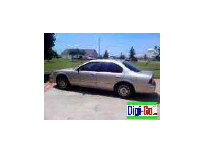 1996 Nissan Maxima