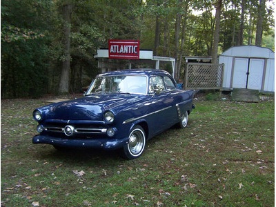 Restored / 1952 Ford 2 Door W/ 327 Chevy