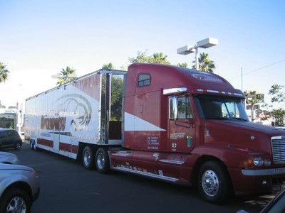 1997 Freightliner w/53 trailer