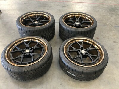 Specialty Forged Wheels S1, P-zero Tires