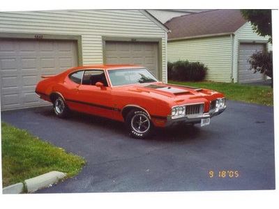 1970 Oldsmobile Cutlass W-31 hardtop