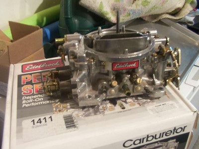 750 edebrock carb and 750 holley 4150 