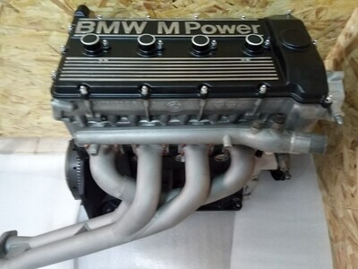 BMW S14 B23 Engine