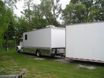 28 Freighliner Conversion/ 30 Trailer
