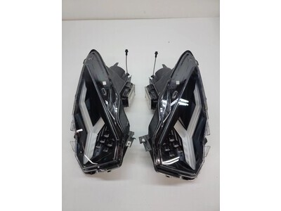 LAMBORGHINI AVENTADOR FRONT HEADLIGHTS L