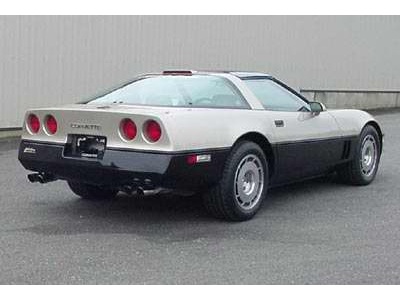 1986 Commemorative Vette