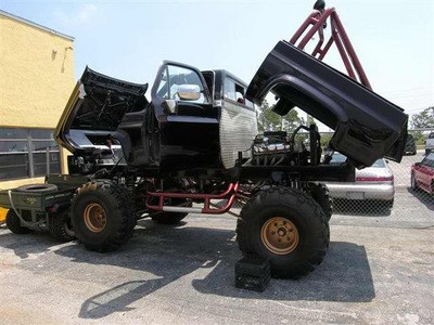 2  1/2 Ton  4X4 Show Truck