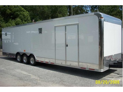 06 Eliminator SS 32 Extruded Flooring 