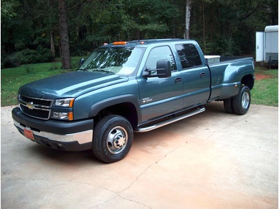 2006 Chev Silverado 3500 Crew Cab 4x4 