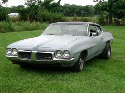 1970 Pontiac Tempest looks like the GTO 