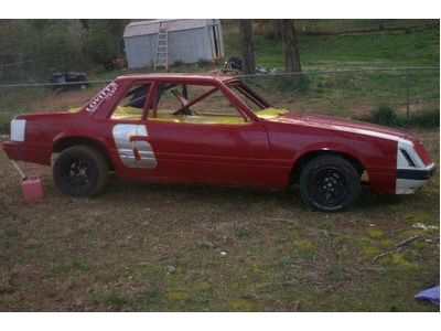 mustang dirt car