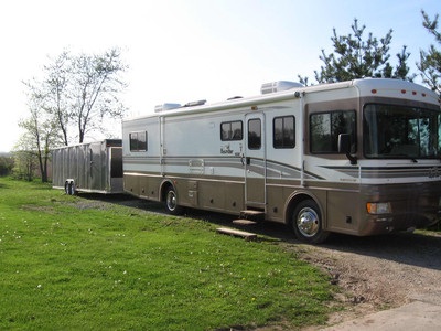 Bounder RV-trailer-drag truck & golfcart