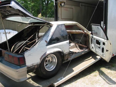 Back-halved 4-link mustang