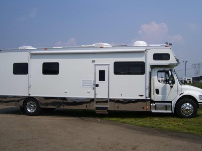 2006 Renegade 26ft Motorhome