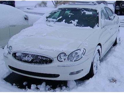 2007 Buick Lacrosse White Very Nice!
