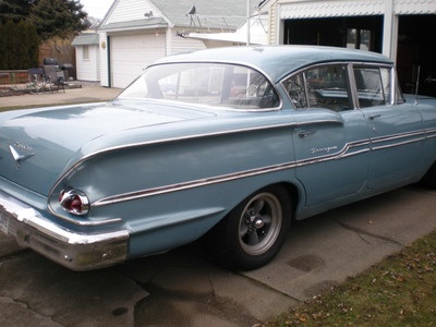 1958 Chevrolet Biscayne V8