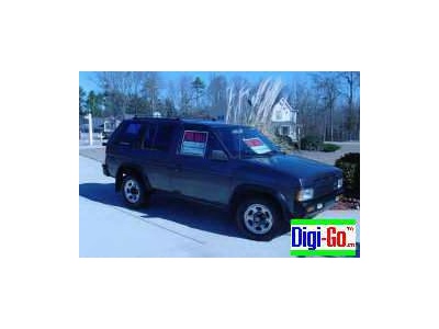 1995 Nissan Pathfinder XE