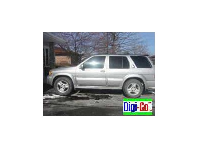 2001 Infiniti QX 4