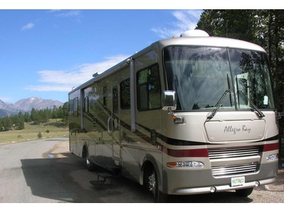 2006 Tiffin Allegro Bay (Gas)