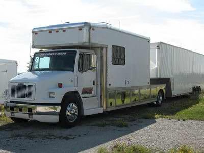 FL 70 Freightliner 2000 