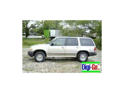 2000 Ford Explorer XLS