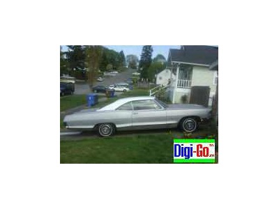 1965 Pontiac Bonneville chrome