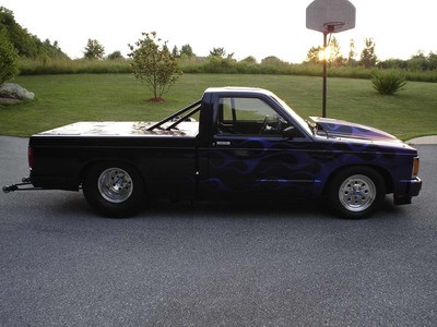 1987 S-10 race truck/enclosed trailer
