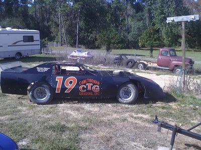 2001 Monte Carlo Dirt Late Model Turnkey