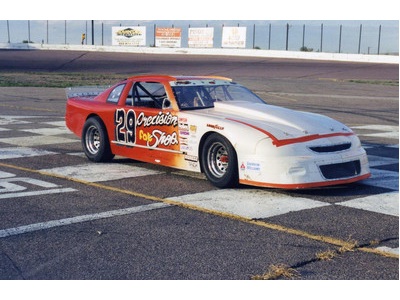 Sportsman/Figure 8 Car