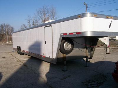 06 44ft enclosed  gooseneck featherlite
