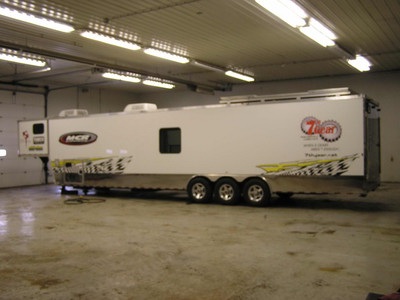 2005 44 Innovator Trailer