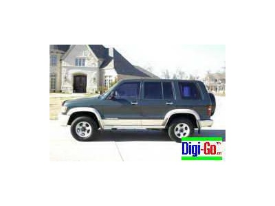 1999 Isuzu Trooper