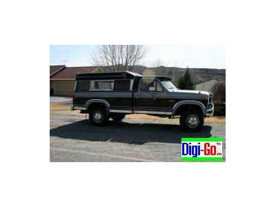 1986 Ford F250 black