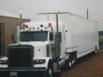 89  peterbuilt   51  foot  great dane  