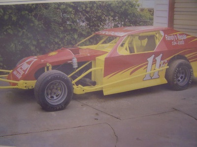 2004 IMCA Avenger Dirt Modified Race Car