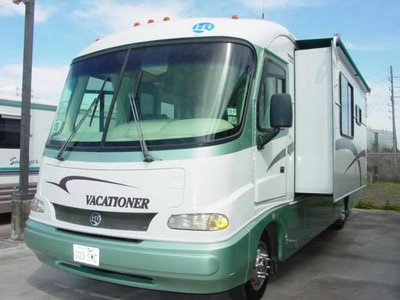 2000 Holiday Rambler Vacationer Class A 