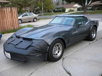 Wifes 1981 Corvette 