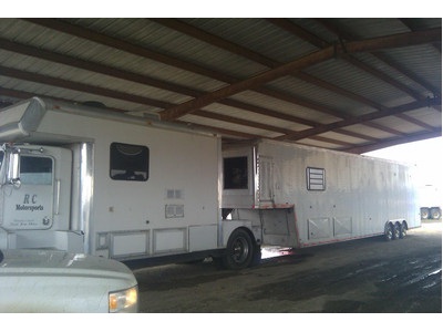 T600   425 Cat  10 Speed 48 L Q Stacker