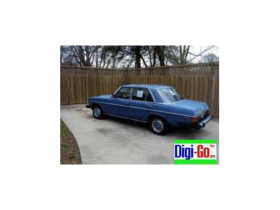 1974 Mercedes-Benz 240 D