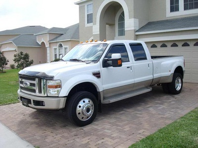 2008 Ford F450 Pick-Up Truck 208