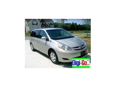 2009 Toyota Sienna LE